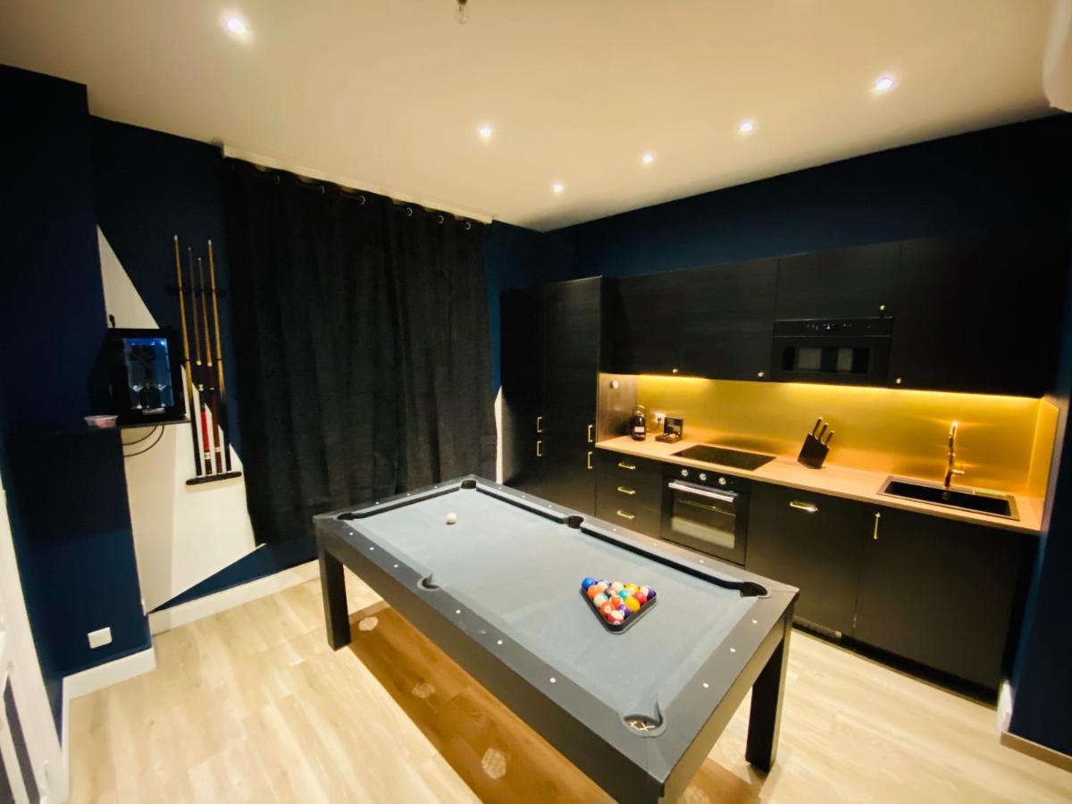Capsule Temps Suspendu - Balneo, Home Cinema & Billard Valenciennes Exterior photo